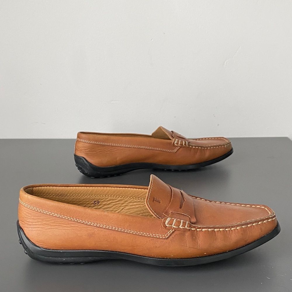 Tod’s Women’s Tan Leather Penny Loafers 39 /US 8.5 Driver’s Shoes Casual Preppy